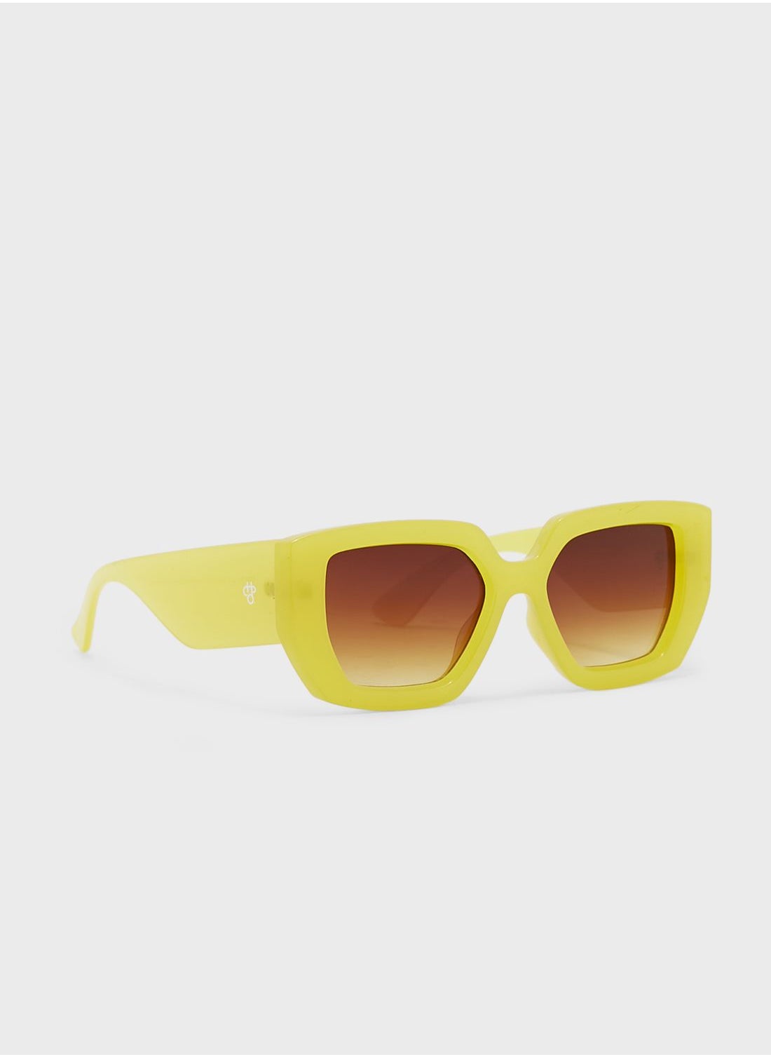 buy-chpo-hong-kong-sustainable-sunglasses-made-of-100-recycled-materials_a0w