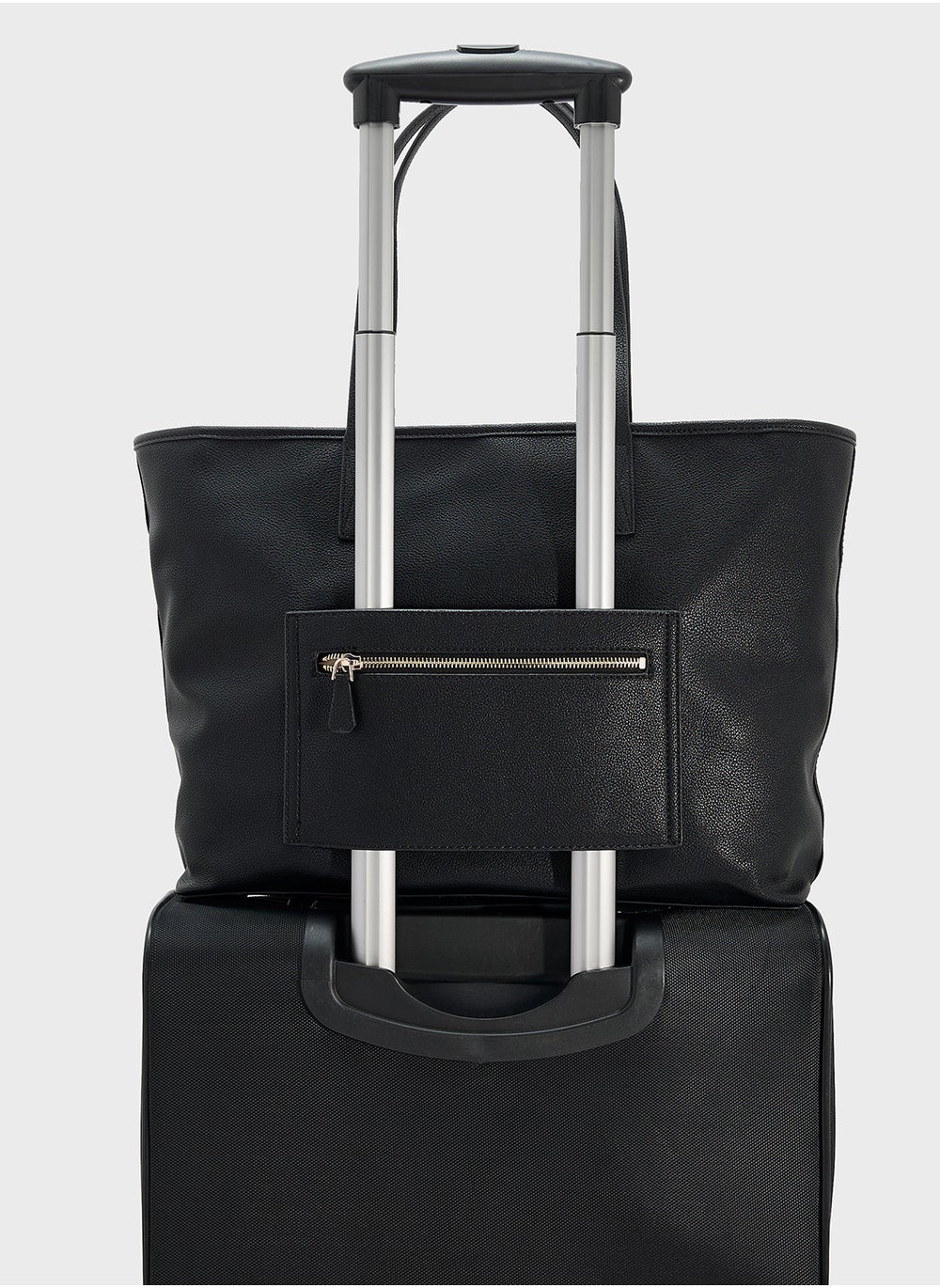 buy-guess-power-play-large-tech-tote_wua