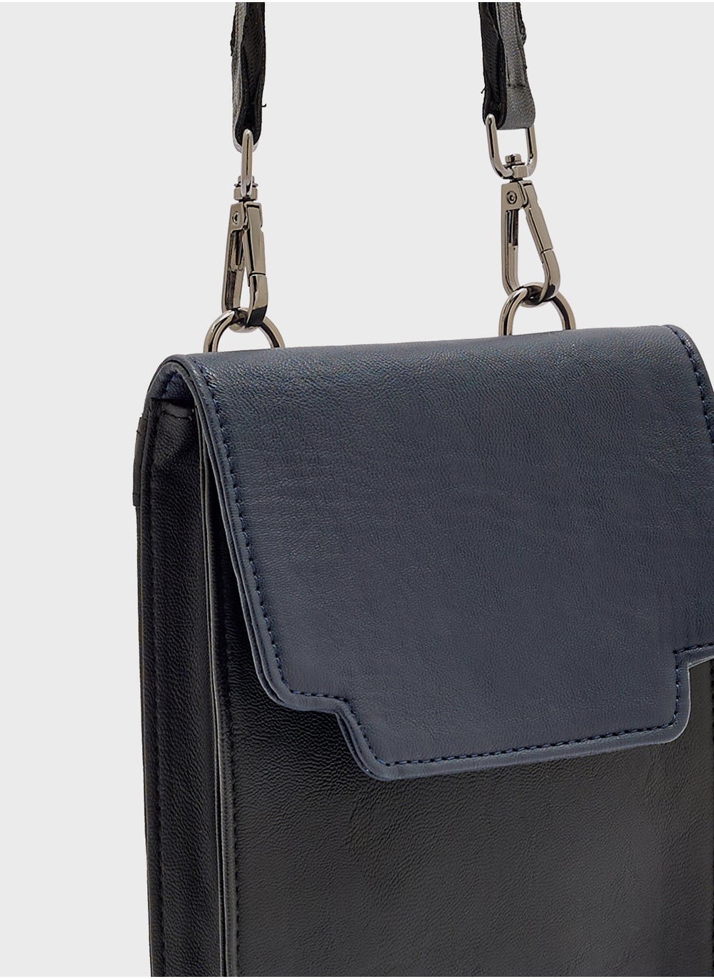 buy-robert-wood-crossbody-phone-wallet_zra