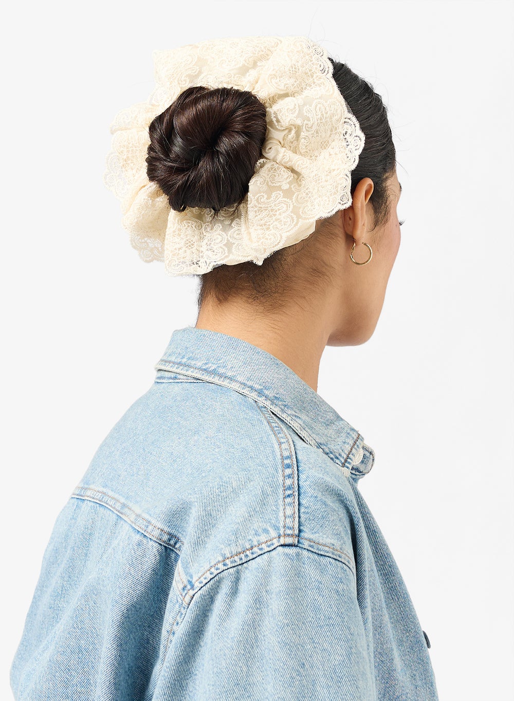 buy-ella-lace-detail-scrunchie_c6c