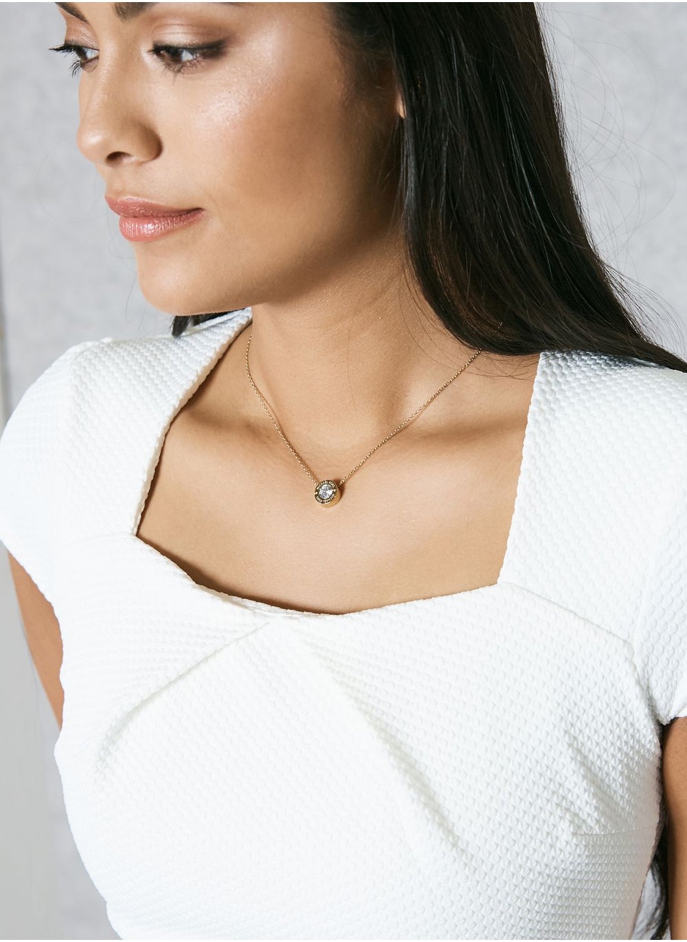 buy-michael-kors-logo-necklace_byr