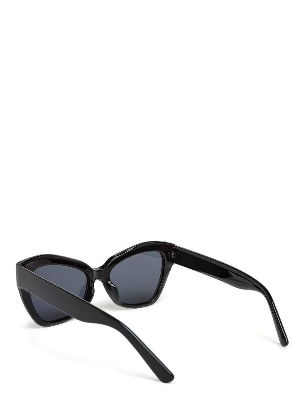 buy-london-rag-chunky-cat-eye-sunglasses-in-black_h4x