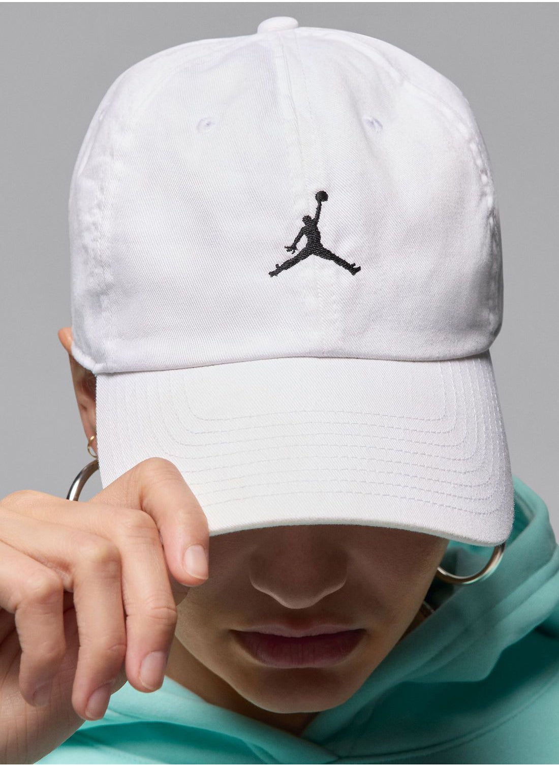 buy-jordan-u-j-club-cap-us-cb-wsh-jm_5x6