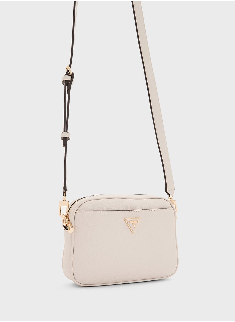 buy-guess-meridian-camera-bag_b7k