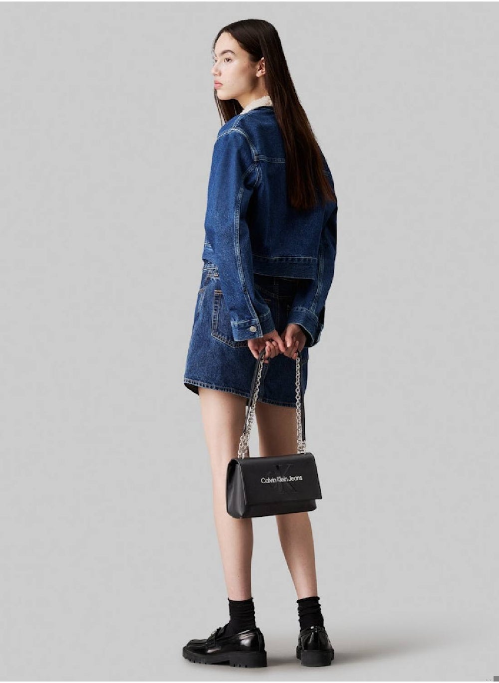 buy-calvin-klein-jeans-shoulder-bag_s0q