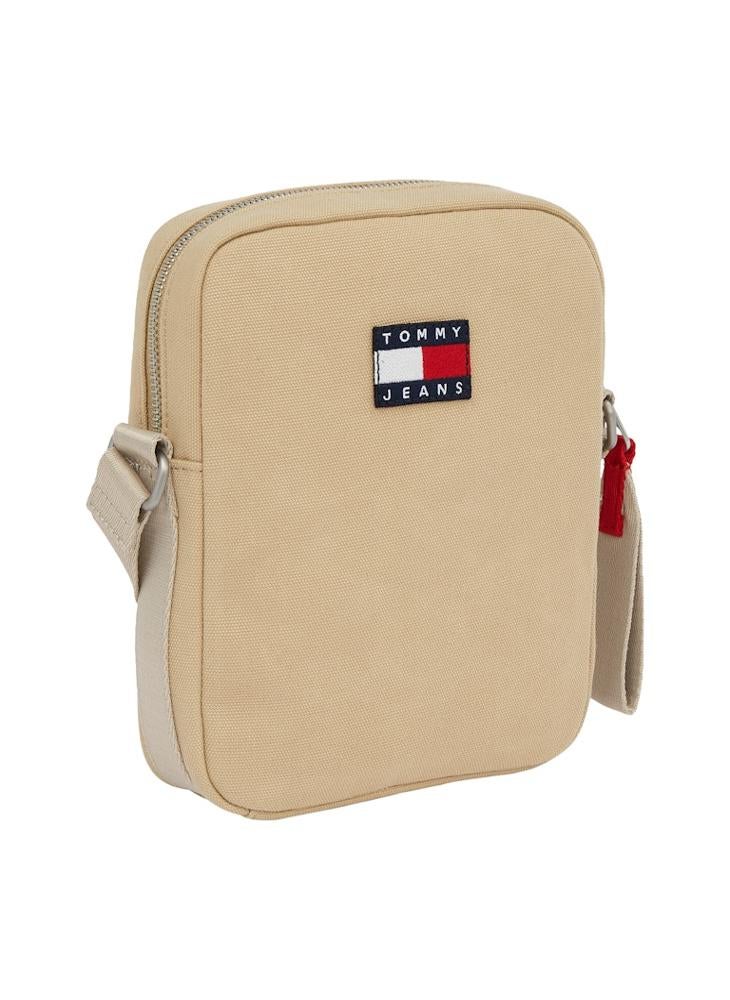buy-tommy-jeans-retro-reporter-bag_eup