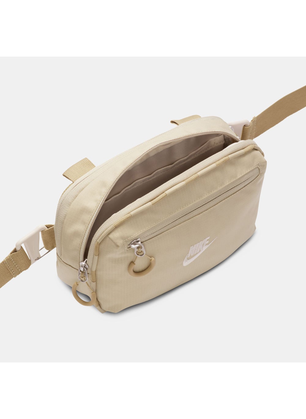 buy-nike-hayward-patrol-crossbody-bag_bs3