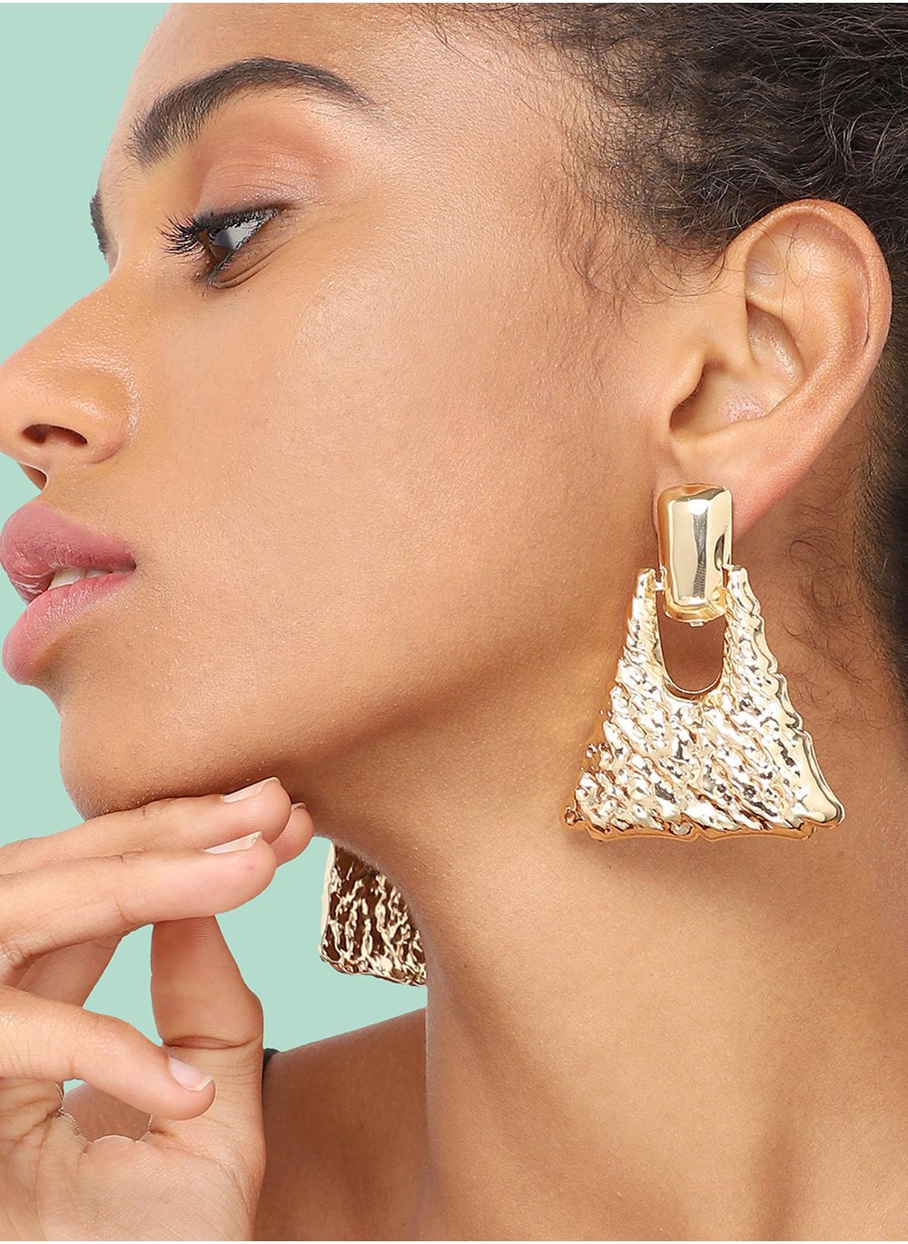 buy-sohi-party-drop-earrings_dlu