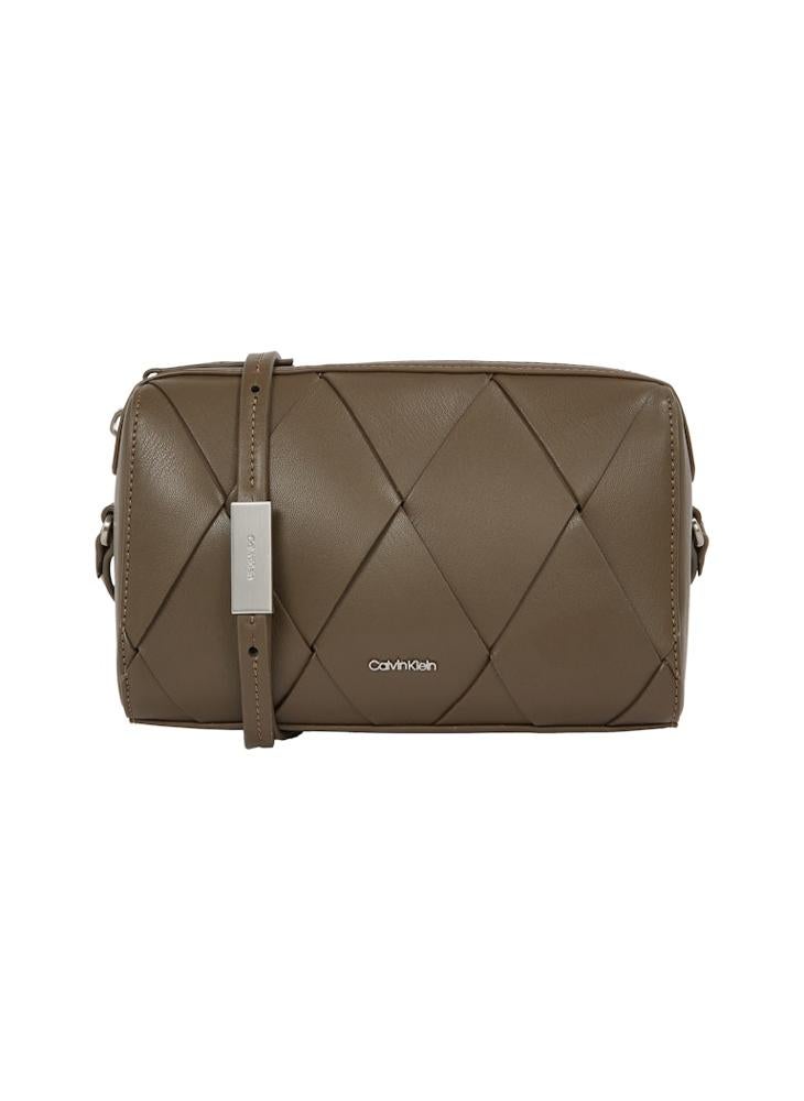 buy-calvin-klein-camera-bag_gs8
