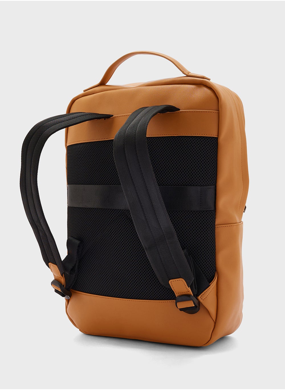 buy-robert-wood-casual-backpack_viv