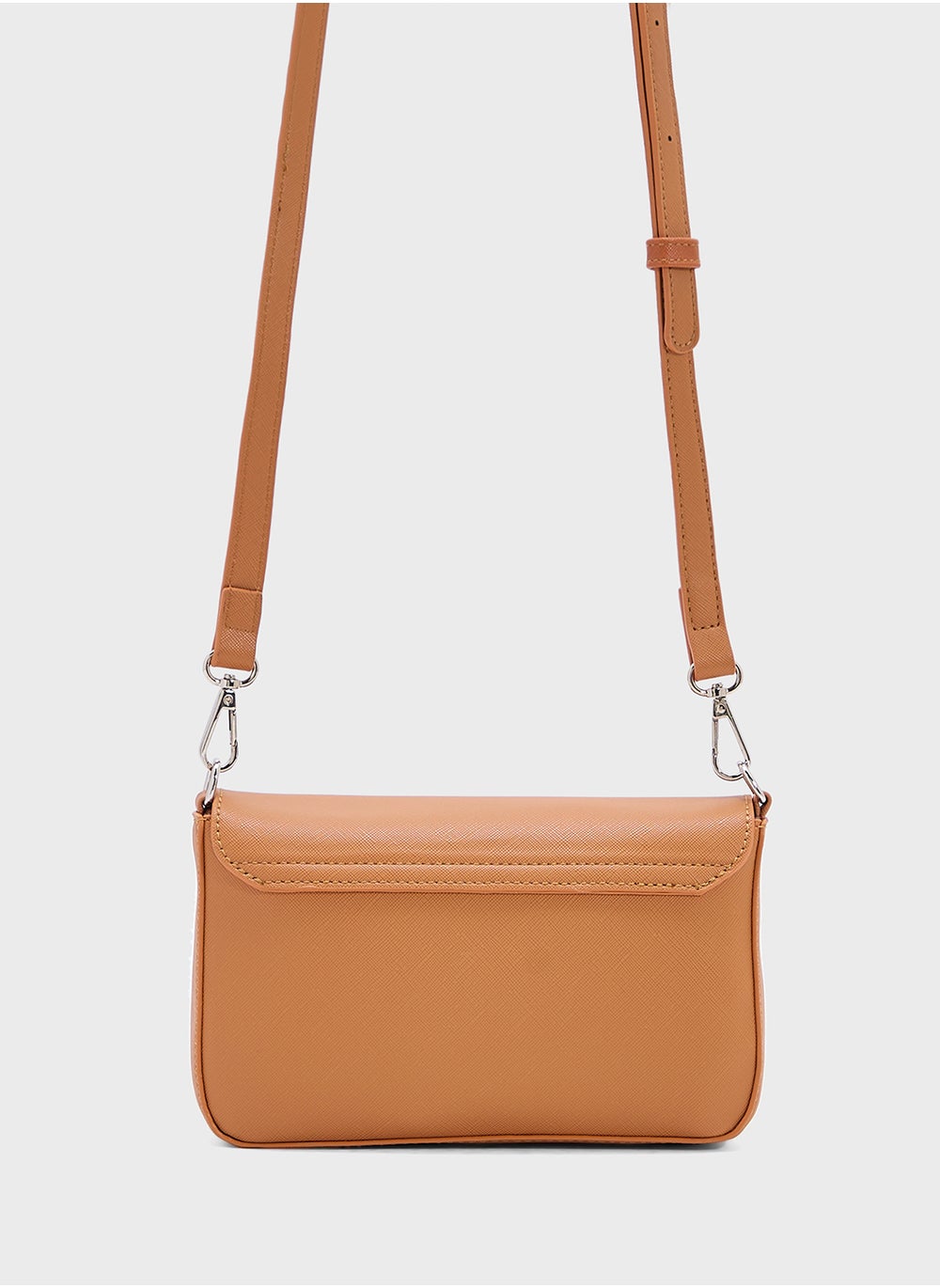 buy-ella-metal-trim-detail-crossbody-bag_ls5