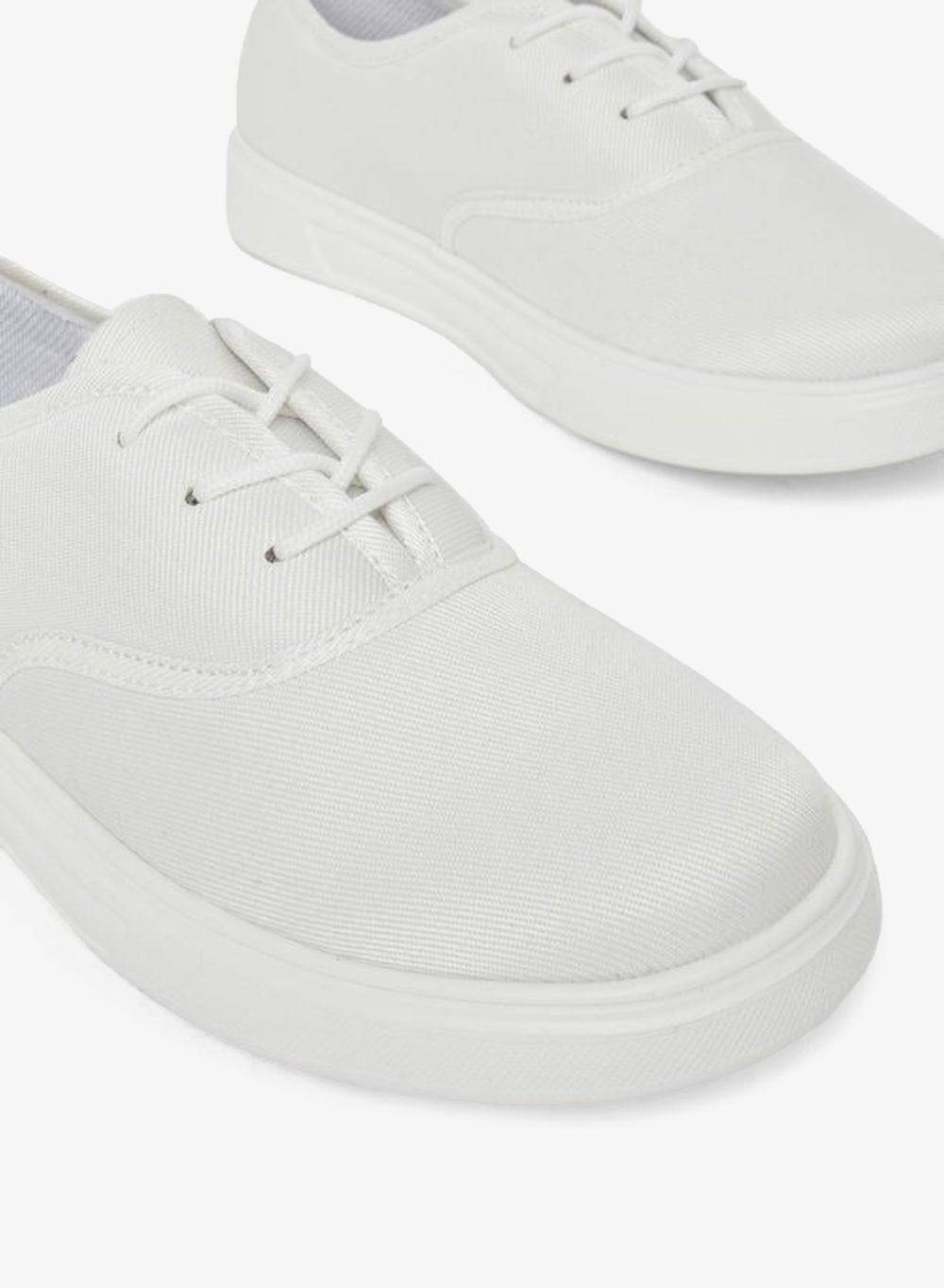 buy-styli-styli-platform-sole-lace-up-sneakers_cqw