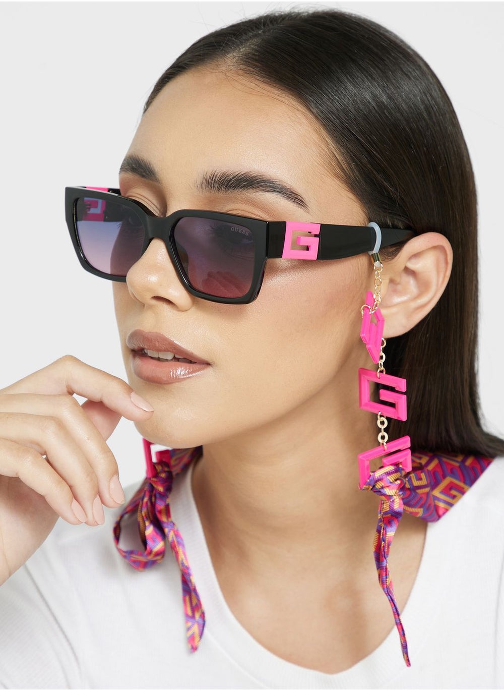 buy-guess-rectangle-shape-sunglasses_ctq