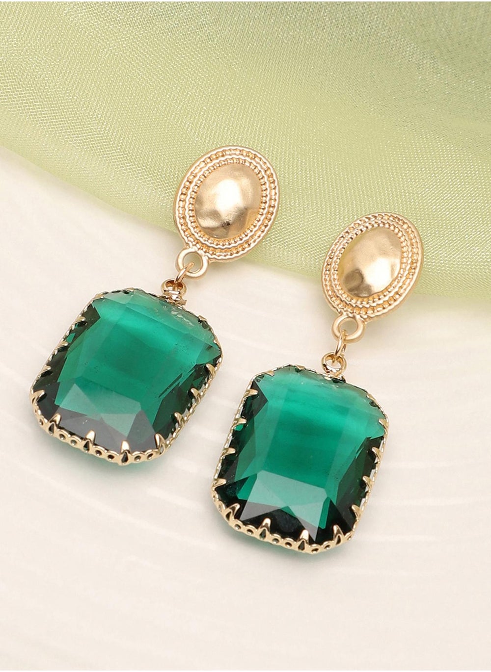 buy-sohi-party-drop-earrings_aqh