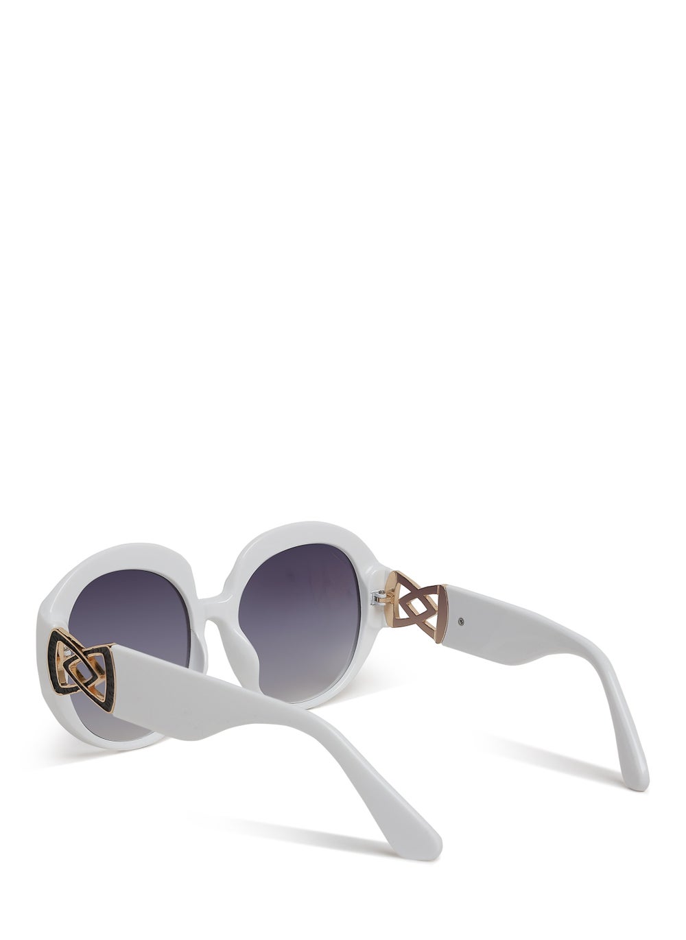 buy-london-rag-white-metallic-accent-round-sunglasses_brh