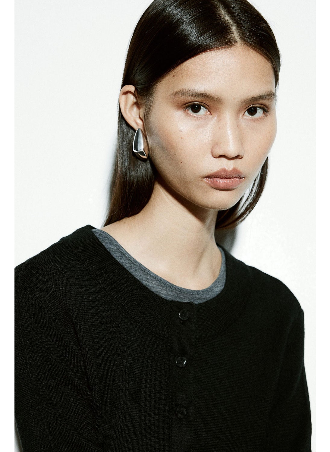 buy-h-m-statement-earrings_5ez