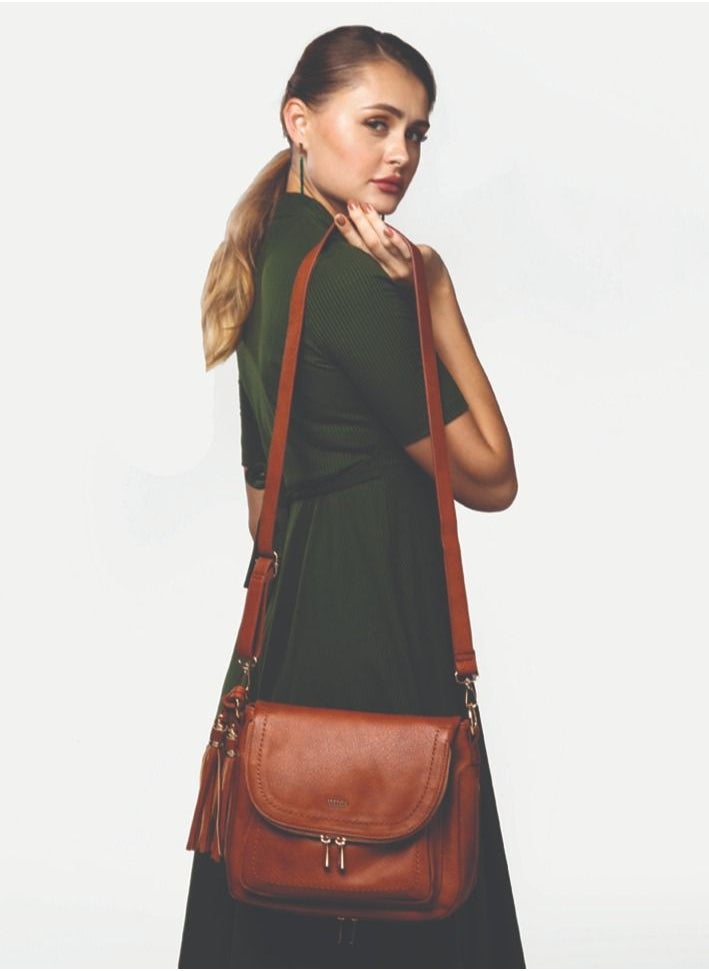 buy-amica-carina-leather-cross-body-bag_6e9