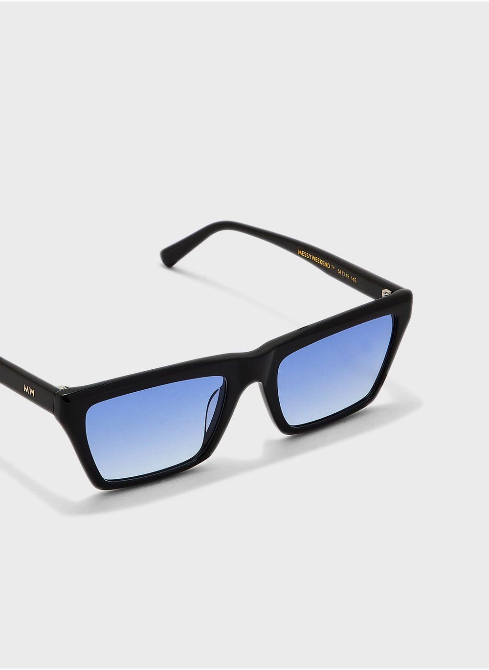 buy-messyweekend-corey-shape-sunglasses_np7