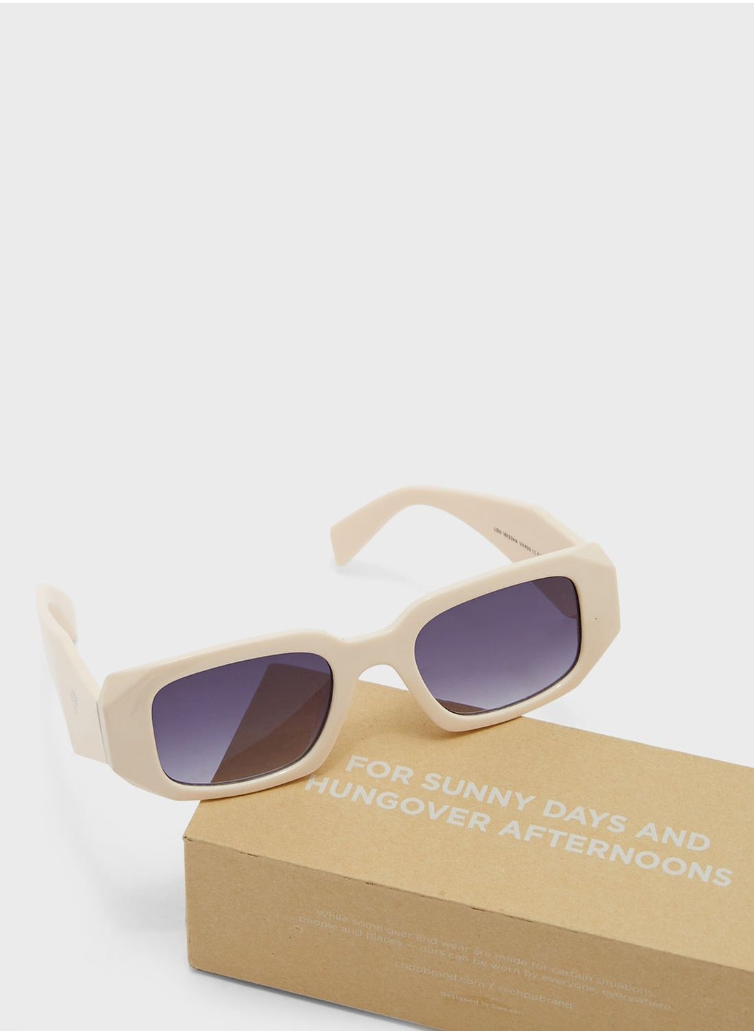 buy-chpo-lou-sustainable-sunglasses-made-of-100-recycled-materials_qfc