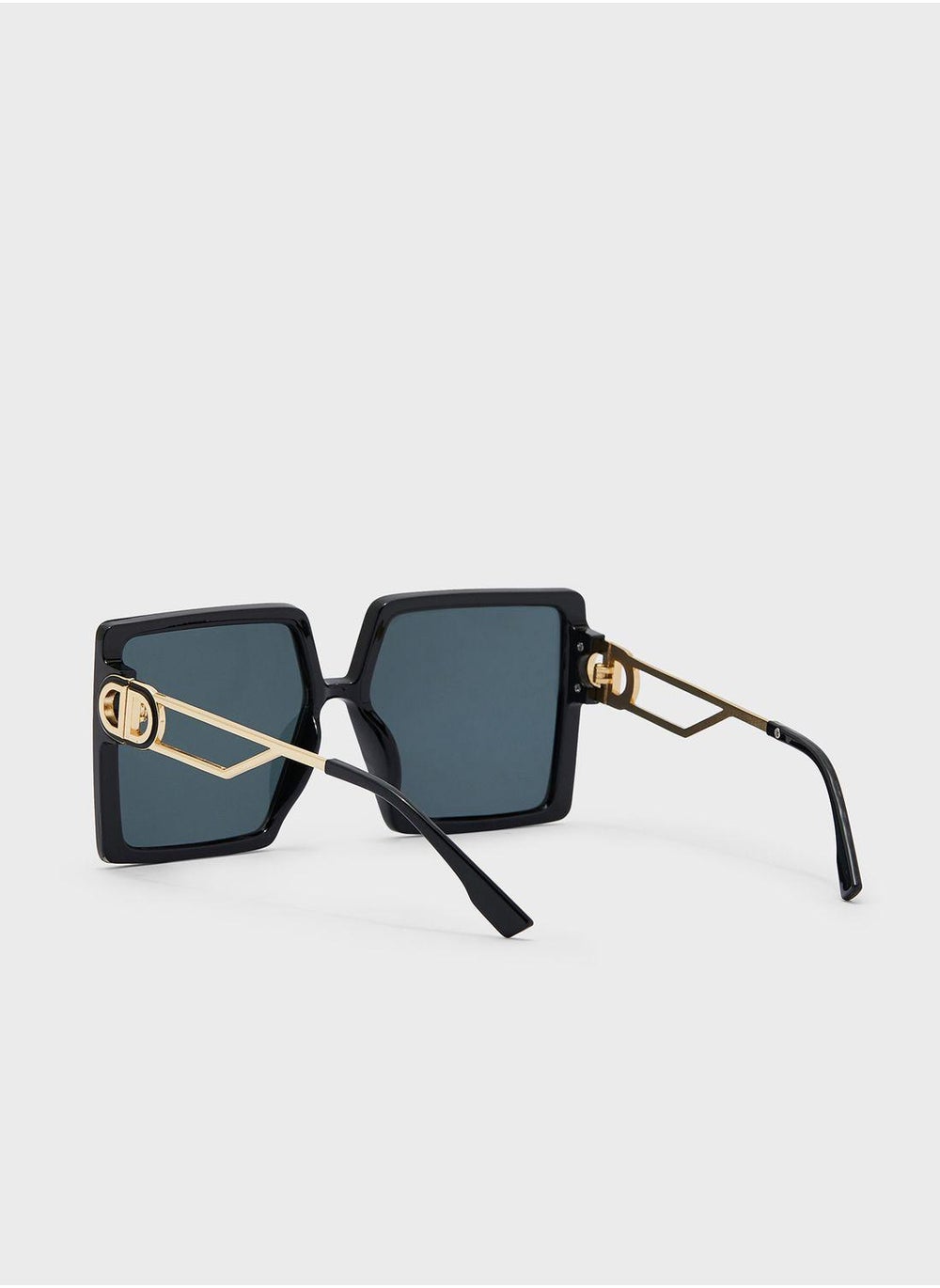 buy-vanilla-rouge-oversized-sunglasses_tzx