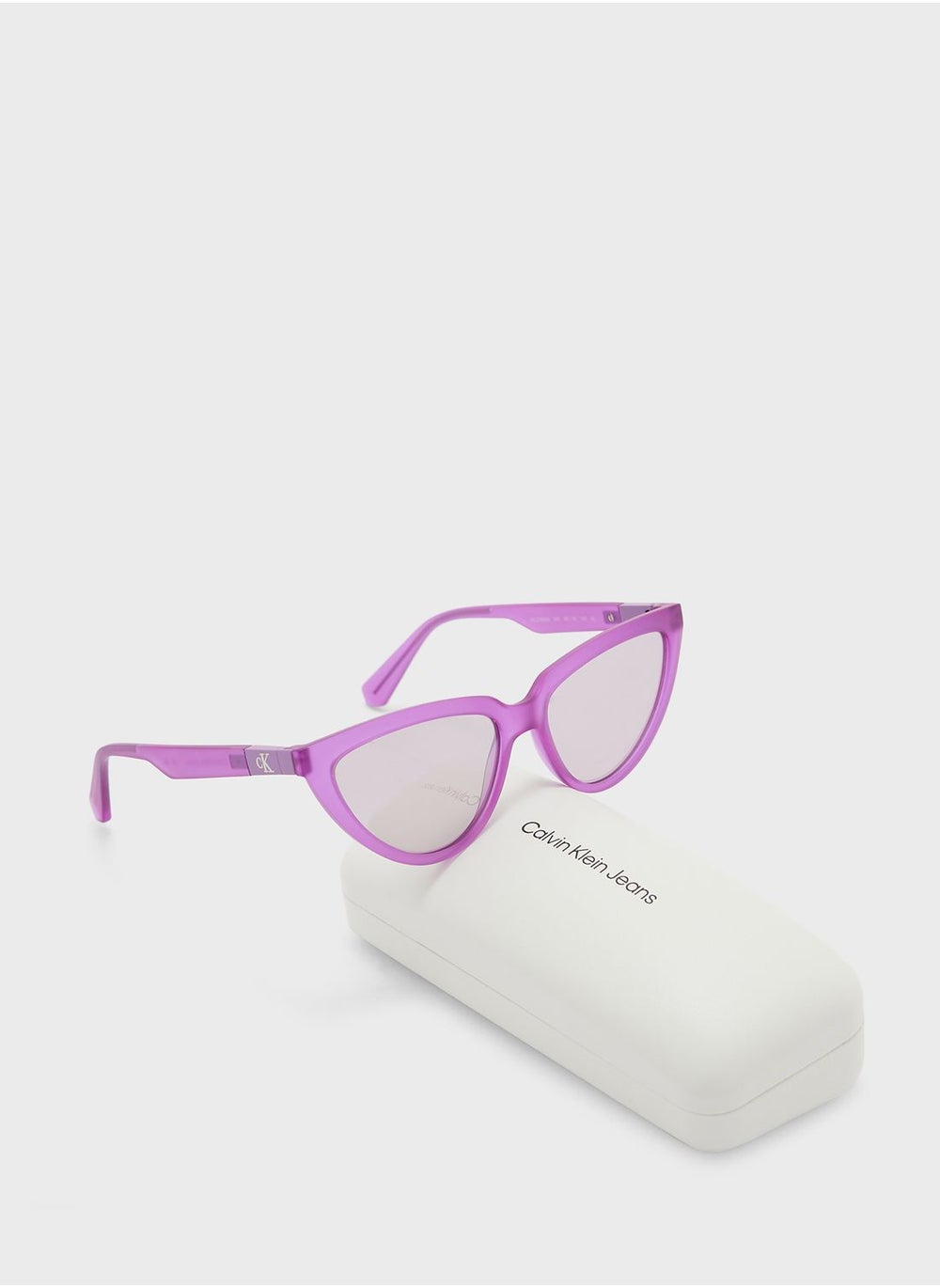 buy-calvin-klein-jeans-cat-eye-sunglasses_o7n