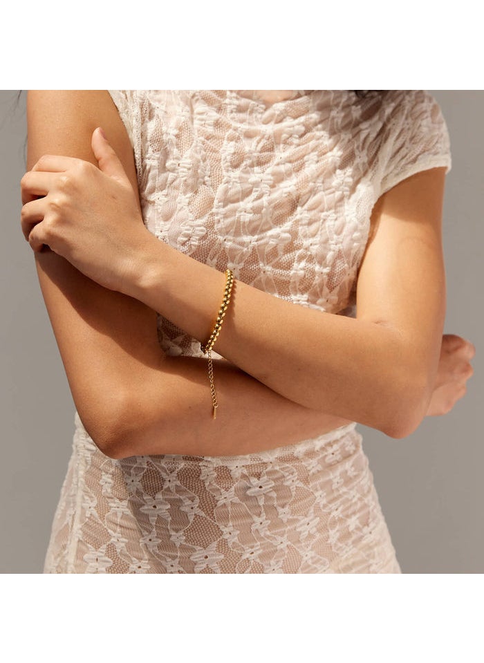 buy-noya-18k-gold-plated-emas-gold-beaded-bracelet_92i