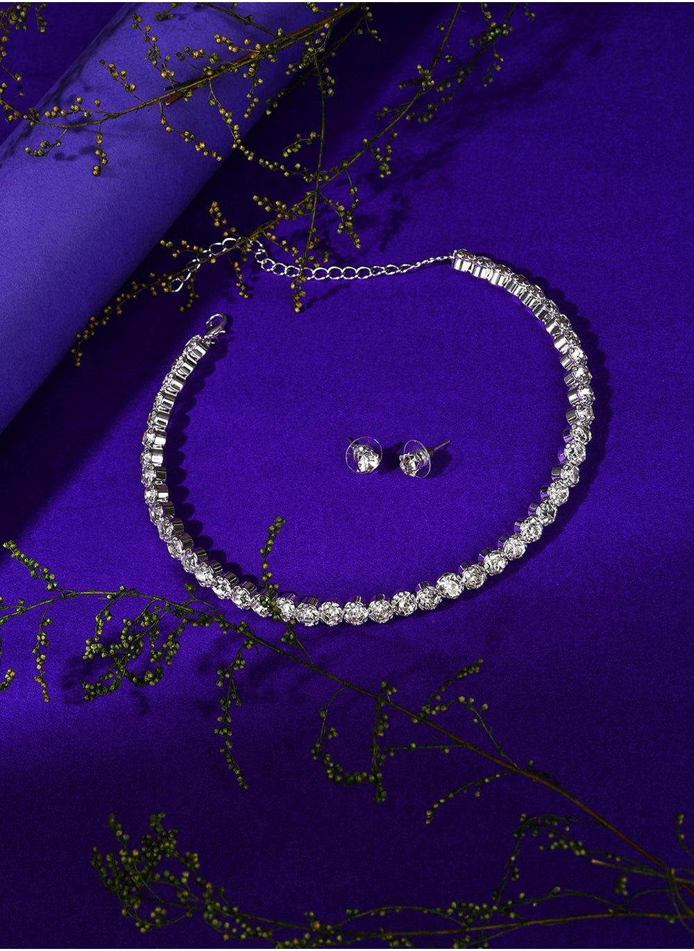 buy-sohi-white-stone-studded-jewellery-set_aon