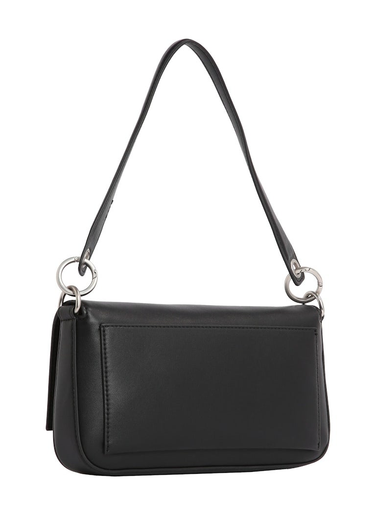 buy-calvin-klein-jeans-logo-detailed-shoulder-bag_kru