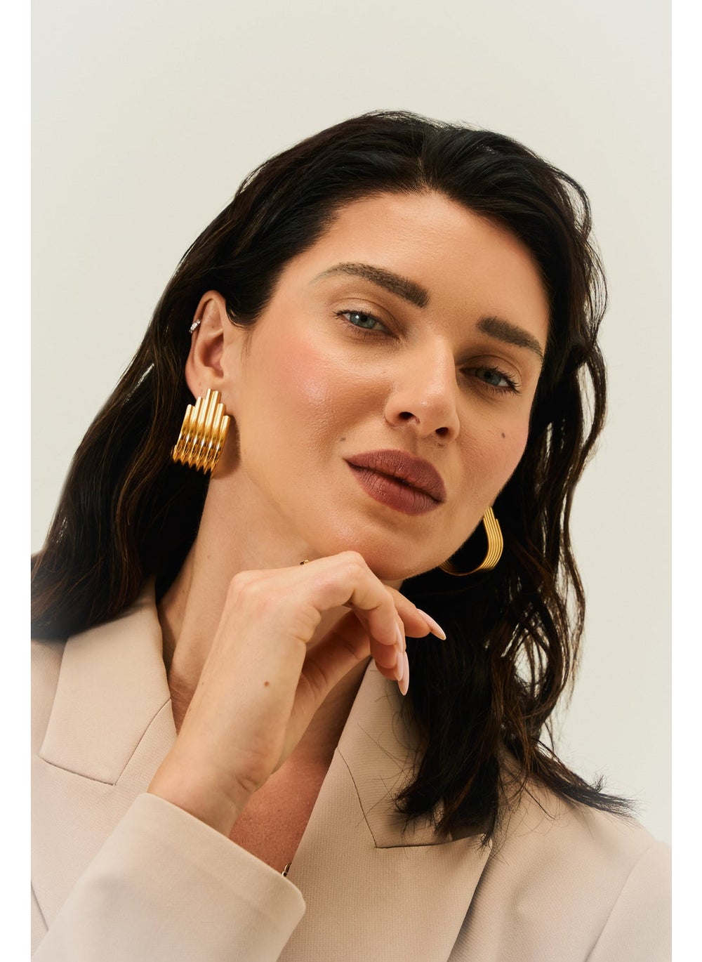 buy-noya-ophelia-arc-earrings_22w