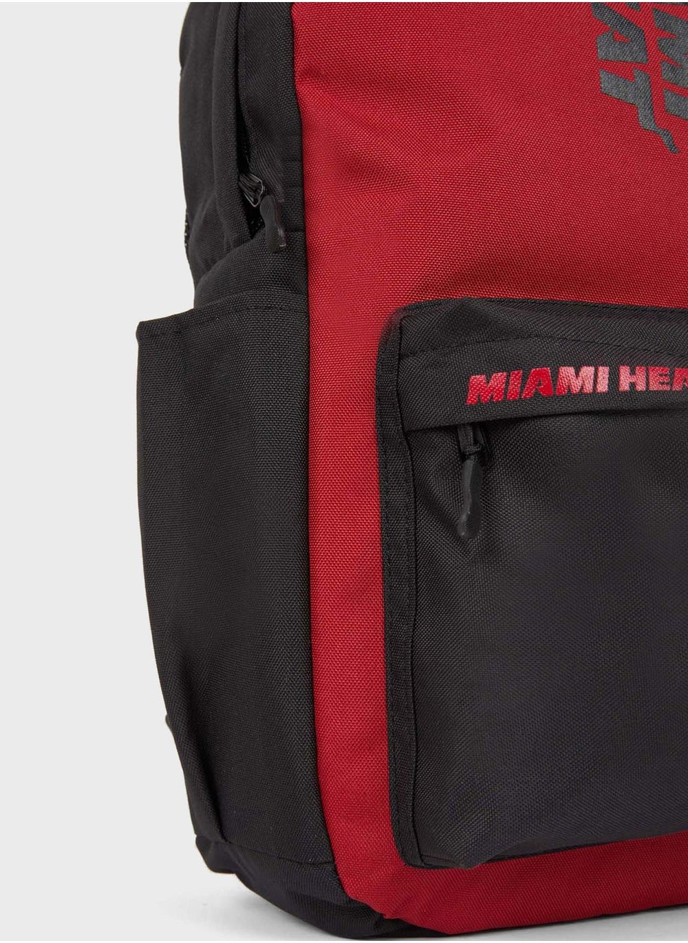 buy-defacto-nba-miami-heats-licensed-backpack_wl6