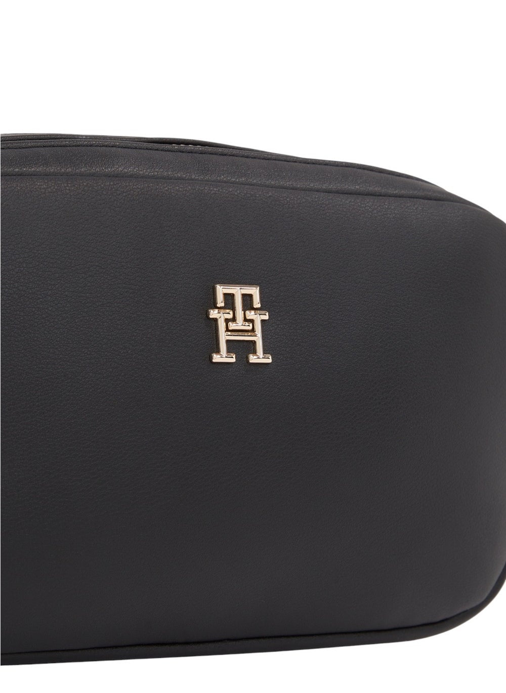 buy-tommy-hilfiger-th-monogram-plaque-camera-bag_330