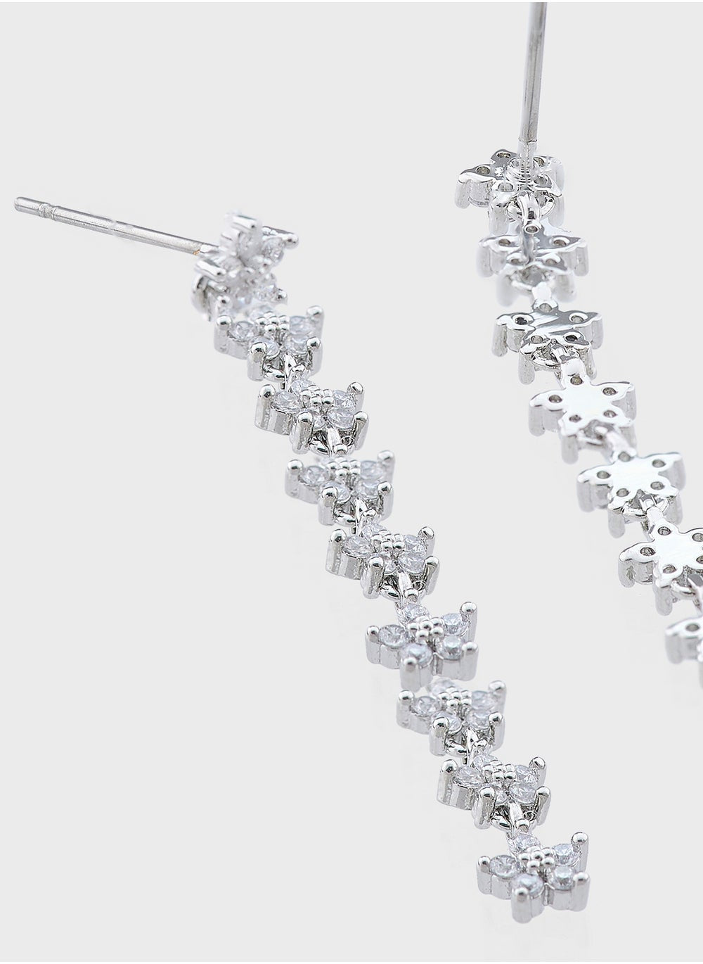 buy-ella-limited-edition-by-namshi-diamante-drop-earrings_txn