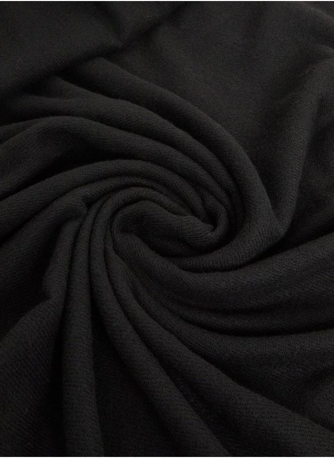 buy-styli-tasseled-edge-solid-scarf_07x
