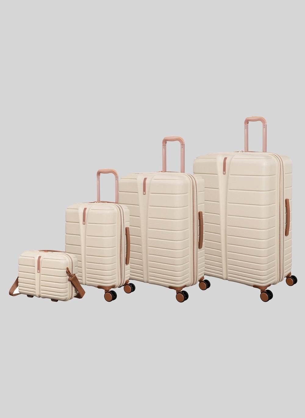 buy-matalan-it-luggage-cream-fascinate-hardshell-suitcase_dlc