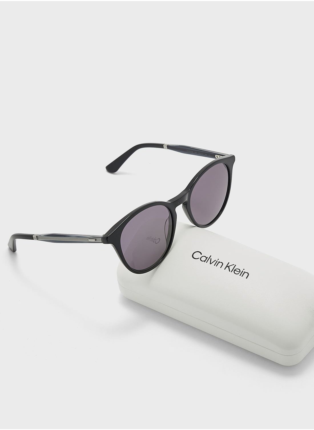buy-calvin-klein-wayfarer-sunglasses_drs