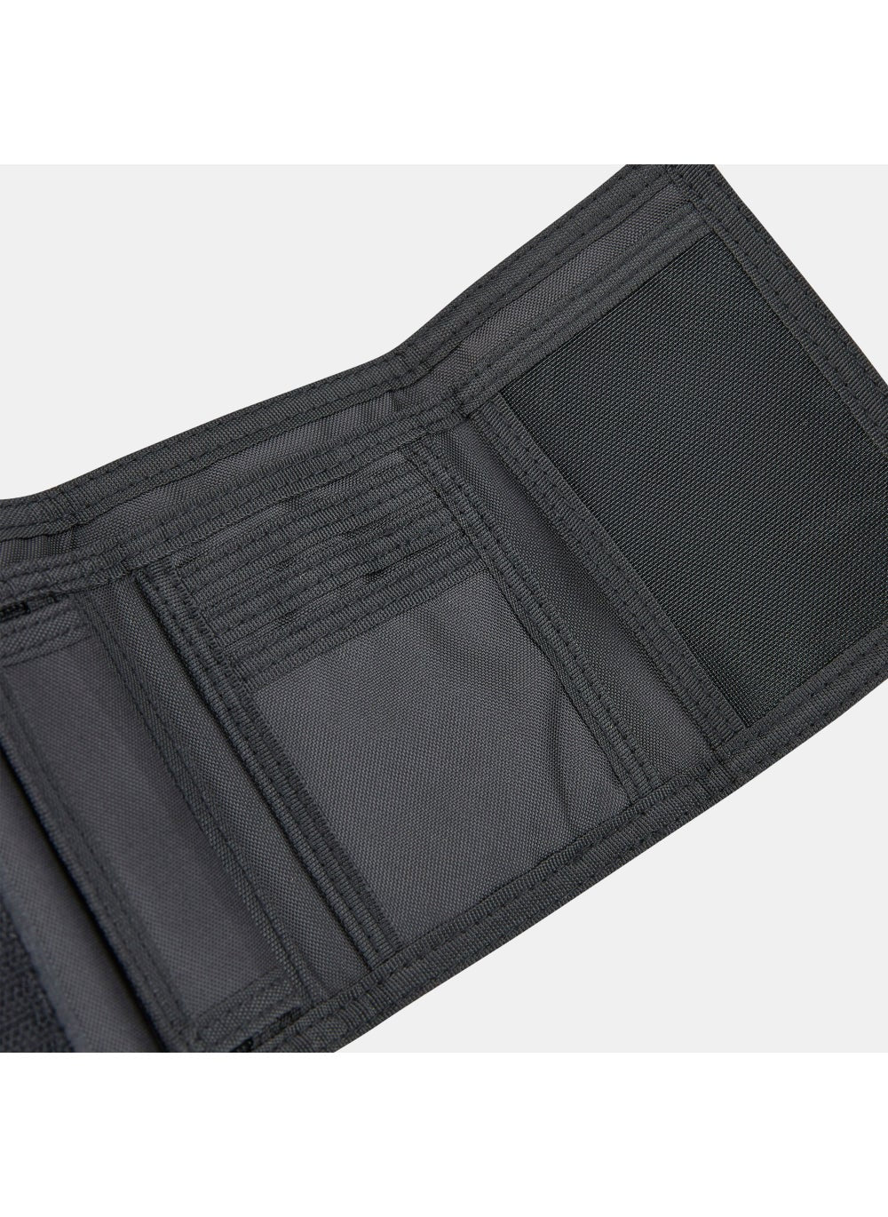 buy-vans-men-s-slipped-classic-wallet_rzc