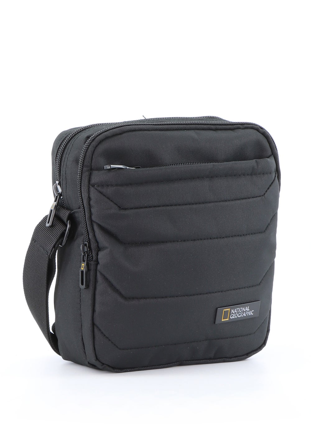 buy-national-geographic-national-geographic-pro-utility-bag-black-durable-everyday-shoulder-bag-for-men-and-women-school-travel-college-office-university-business-bag_5j1