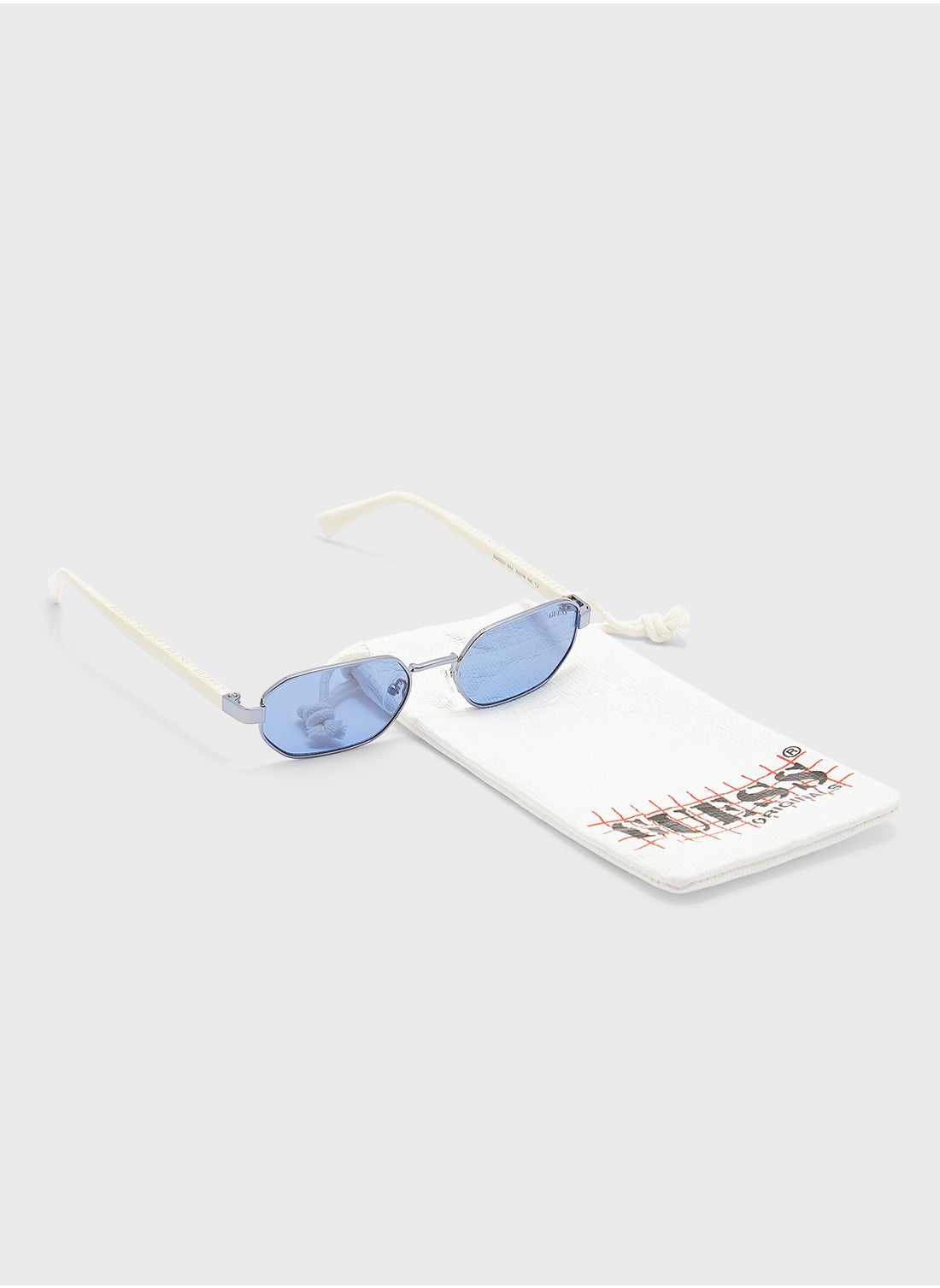 buy-guess-gu0023132n53-shape-sunglasses_2dq