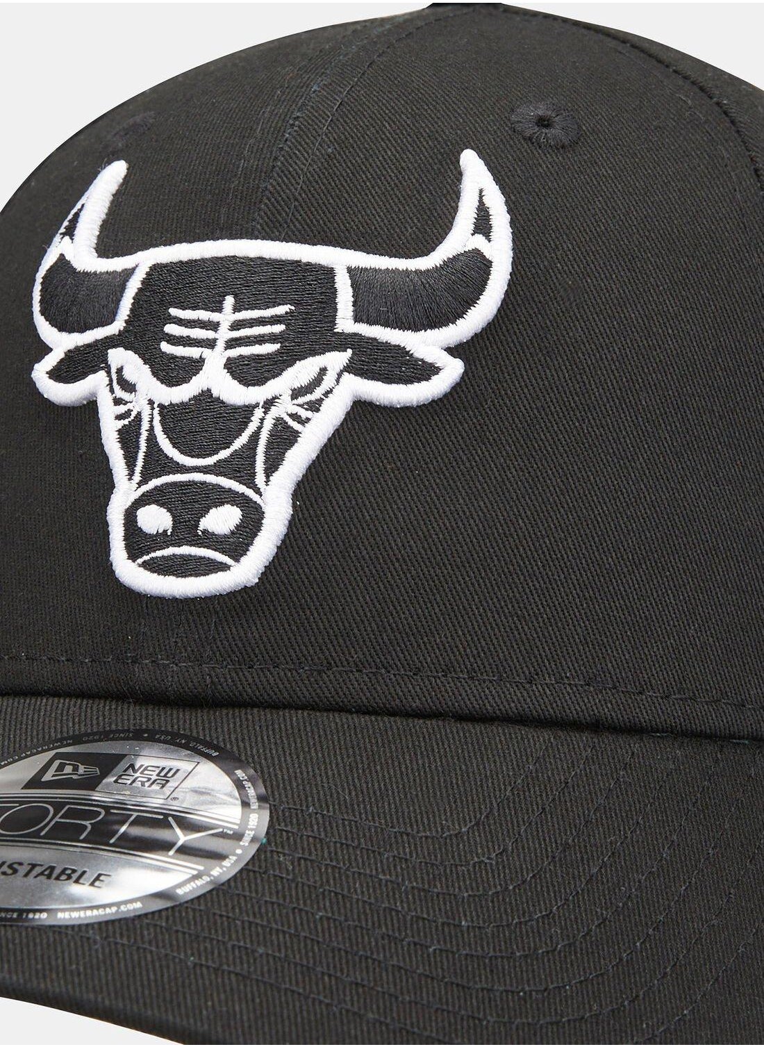 buy-new-era-mens-nba-essential-outline-940-chicago-bulls-cap_al5