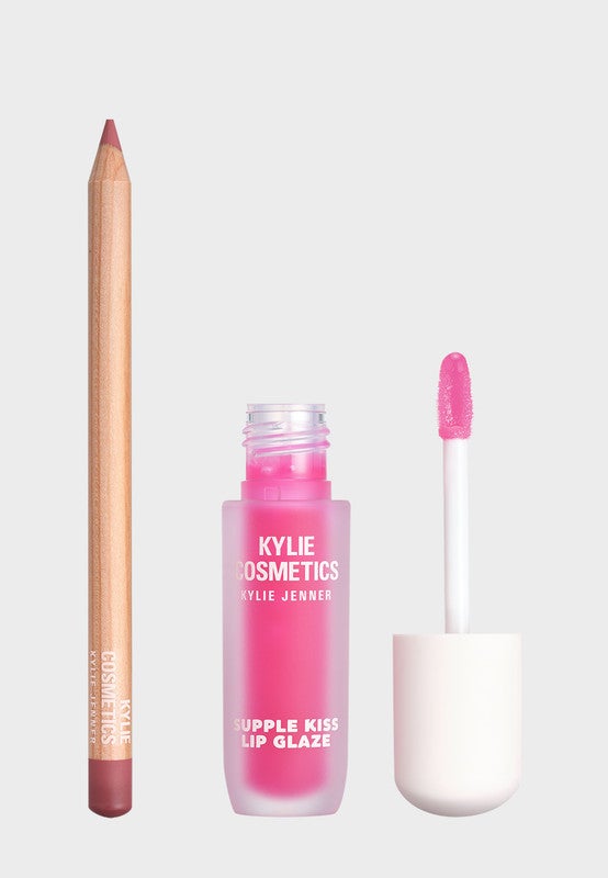 buy-kylie-cosmetics-glossy-lip-kit-candy-pink_xqg