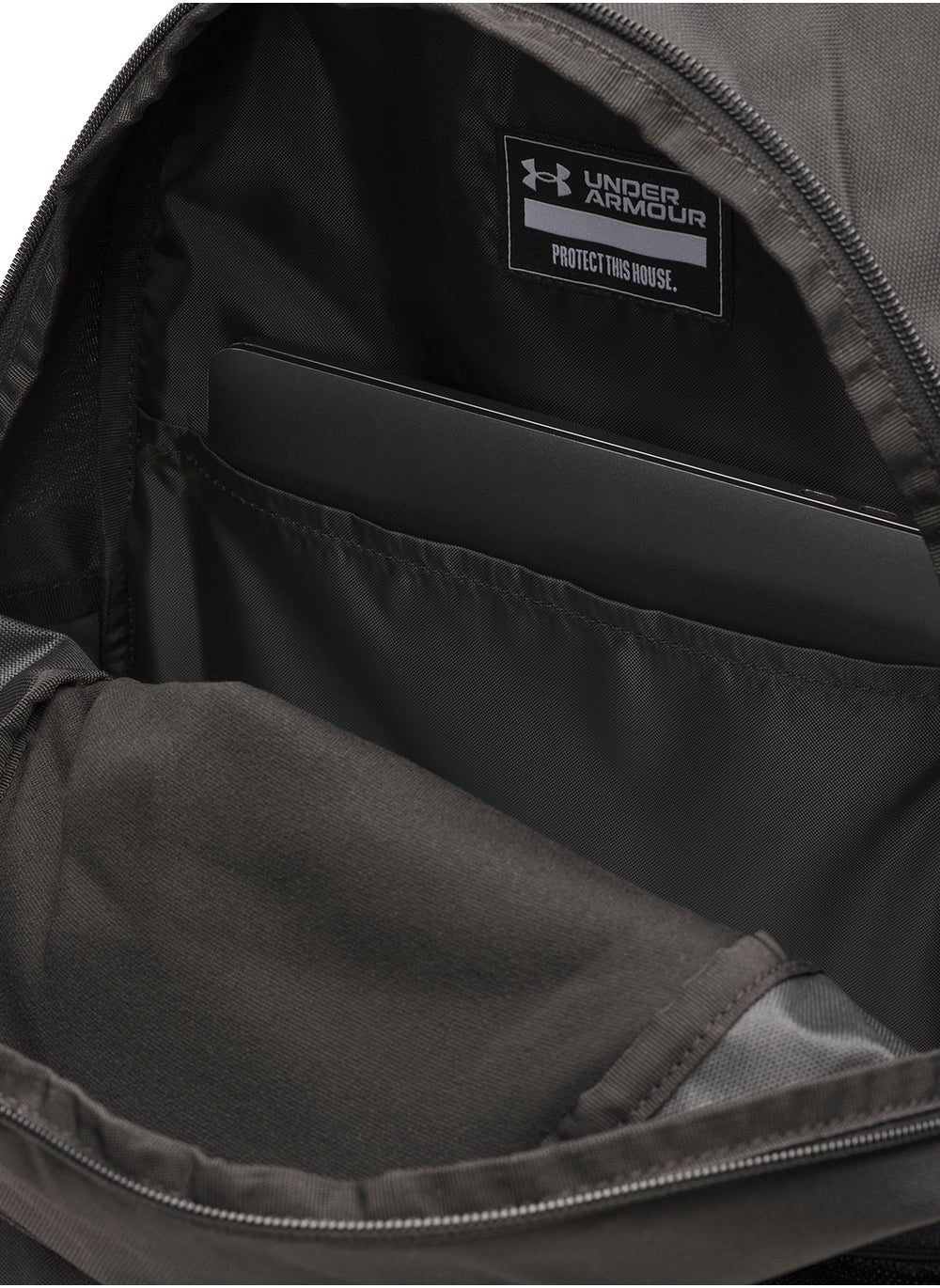 buy-under-armour-hustle-lite-backpack_2nz