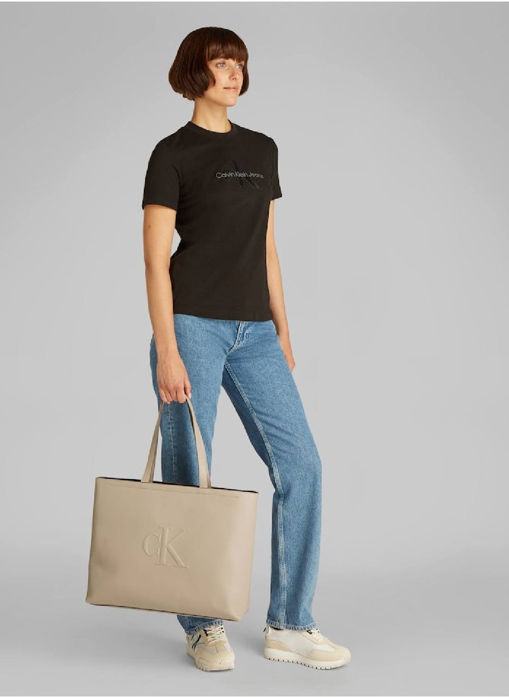 buy-calvin-klein-jeans-tote-bag_tz2