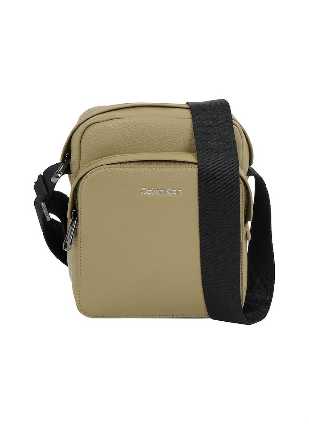 buy-calvin-klein-reporter-bag_354