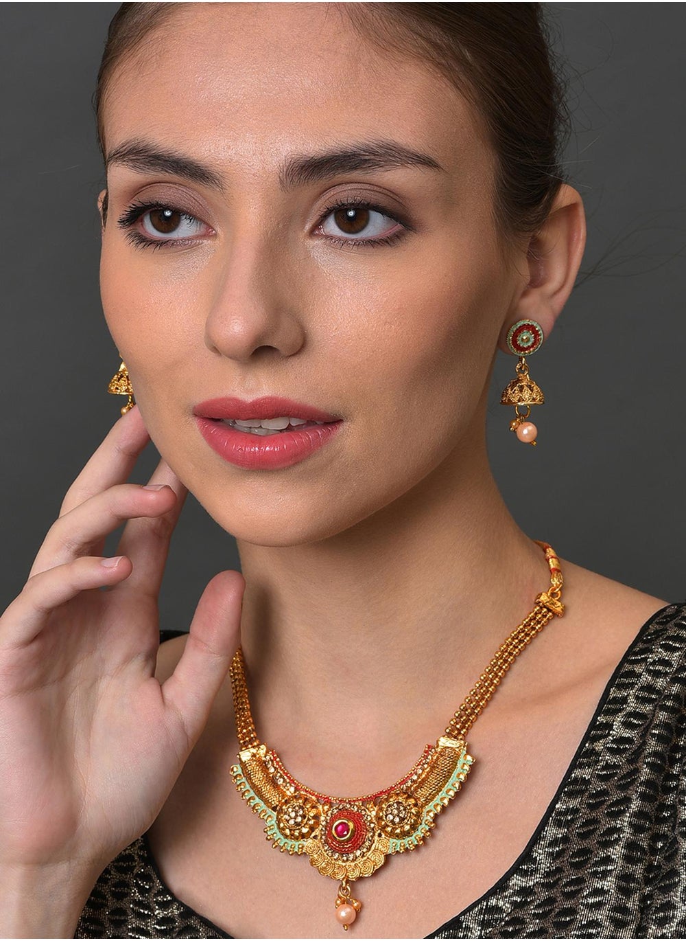 buy-sohi-red-green-contemporary-jewellery-set_qhc