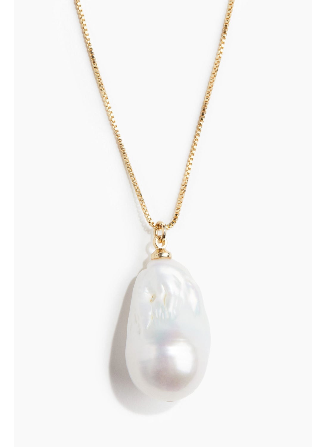 buy-h-m-gold-plated-pearl-pendant-necklace_qra