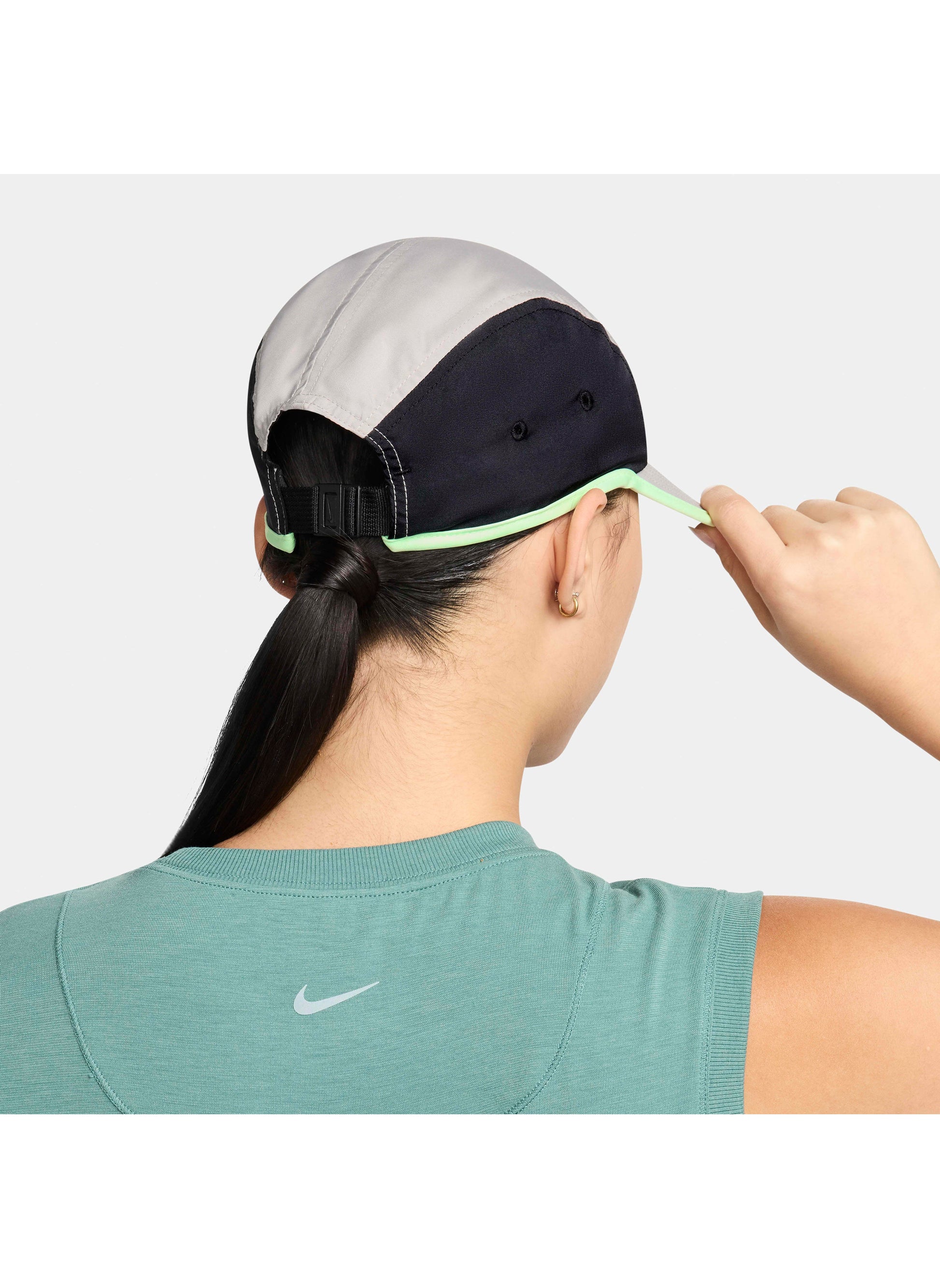 buy-nike-dri-fit-fly-unstructured-swoosh-cap_9v5