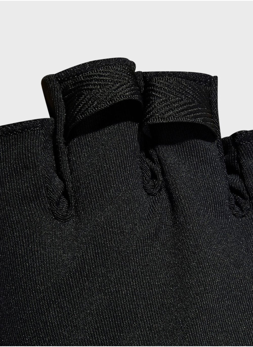 buy-adidas-training-gloves_o4p