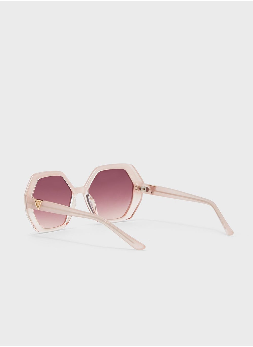 buy-guess-injected-shaped-sunglasses_h2h