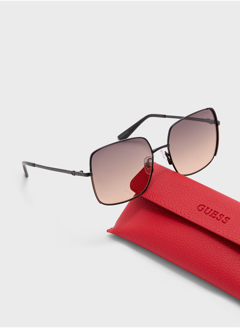 buy-guess-oversized-sunglasses_hb2