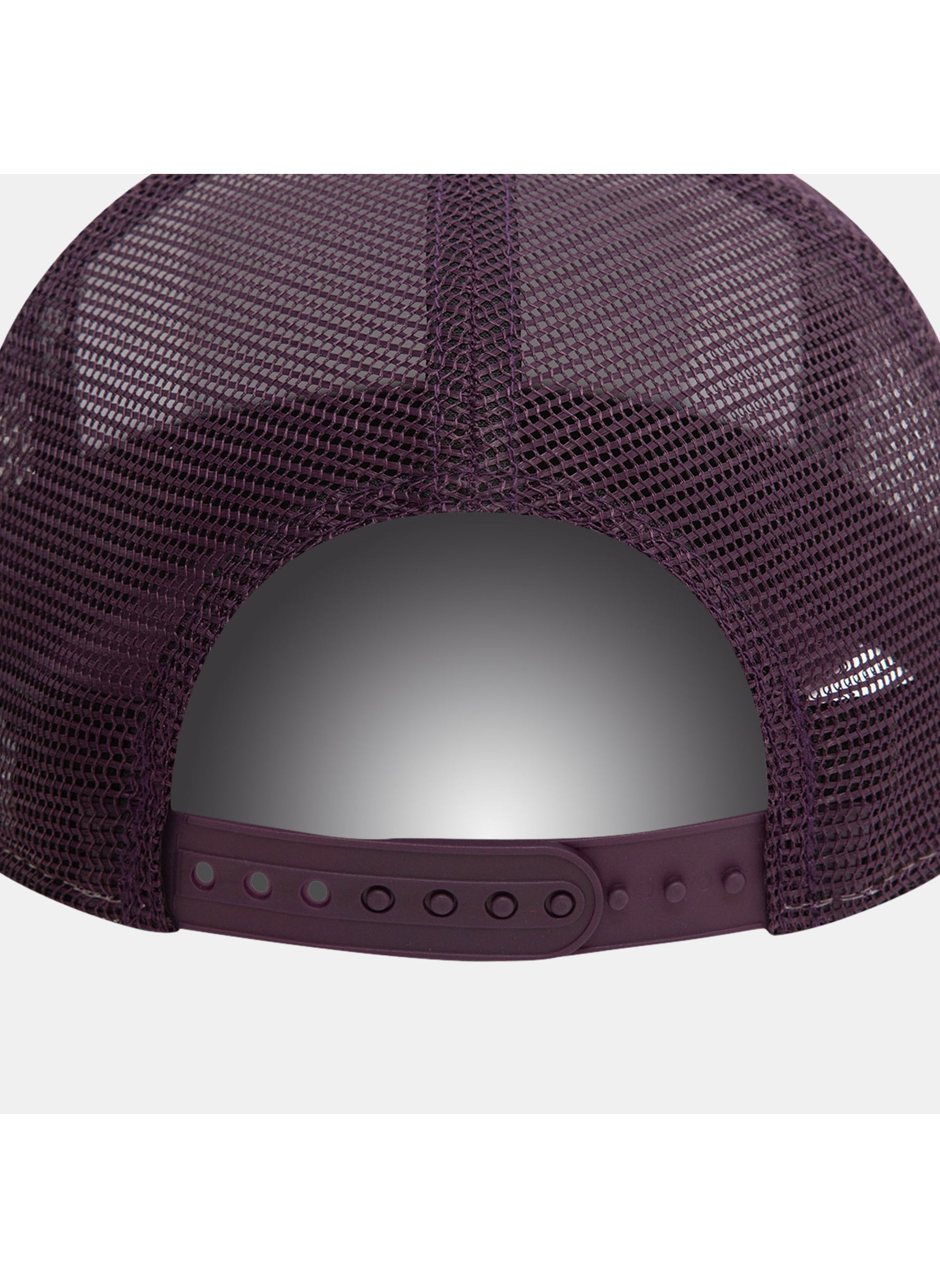 buy-new-era-men-s-courchevel-ski-patch-9forty-trucker-cap_xe9